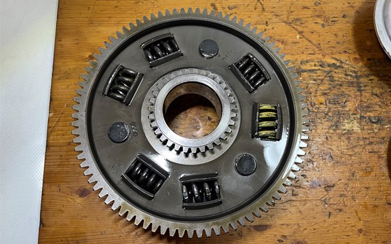 Kawasaki ZX-10R Ninja 06-07 Kupplung Kupplungskorb - Bild 8