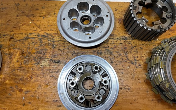 Kawasaki ZX-10R Ninja 06-07 Kupplung Kupplungskorb - Bild 9