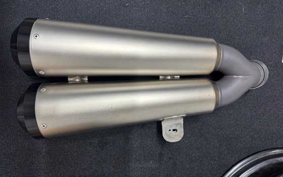Original Akrapovic Endschalldämpfer BMW R nineT - Bild 1