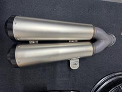 Original Akrapovic Endschalldämpfer BMW R nineT