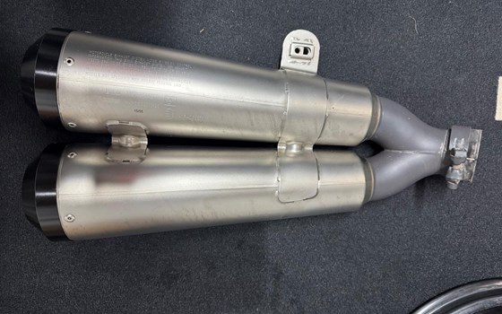 Original Akrapovic Endschalldämpfer BMW R nineT - Bild 2