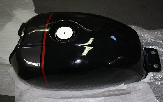 Tank Brixton BX250 - Bild 2  Tank Brixton BX250 - Bild 2