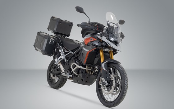 Adventure Set TRAX ADV. Schwarz. Triumph Tiger 900 GT / Rally Pro (23-). - Bild 2