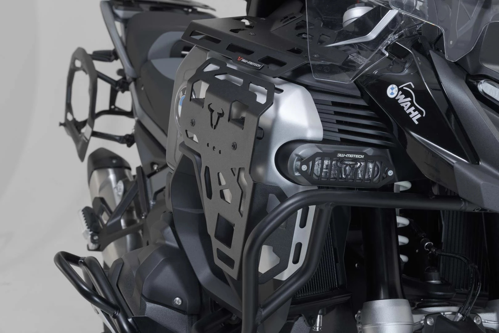 Gepäckträger für Tankabdeckung. Schwarz. BMW R 1300 GS Adventure (24 ...