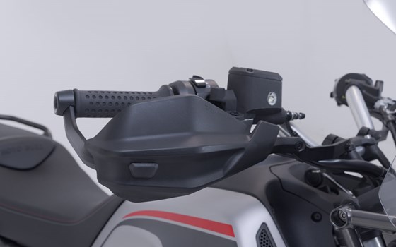 Adventure Handprotektoren-Kit. Schwarz. Moto Guzzi V85 TT (19-) / Travel (19-). - Bild 3