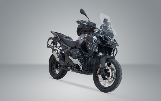 PRO Seitenträger. Schwarz. BMW R 1300 GS Adventure (24-). - Bild 2