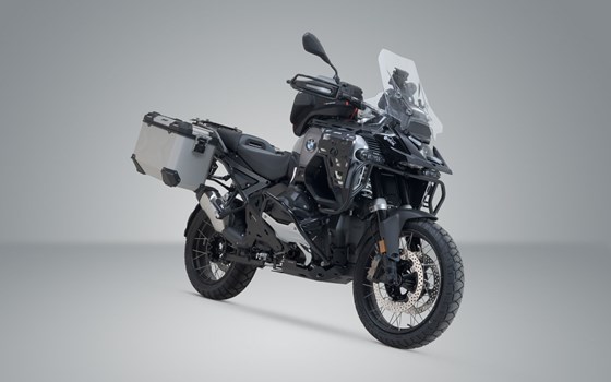 TRAX ADV Alukoffer-System. Silbern. 45/45 l. BMW R 1300 GS Adventure (24-). - Bild 2