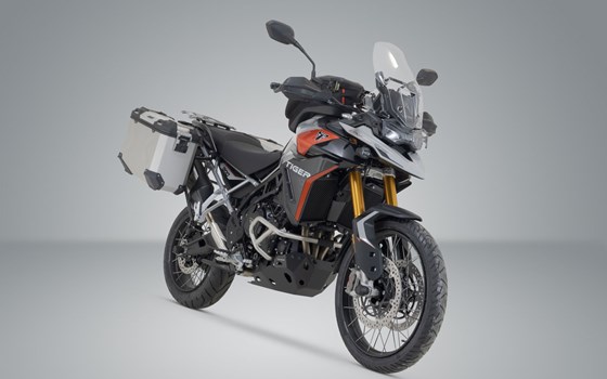 TRAX ADV Alukoffer-System. Silbern. 45/37 l. Tiger 900 GT/GT Pro/Rally Pro. - Bild 2