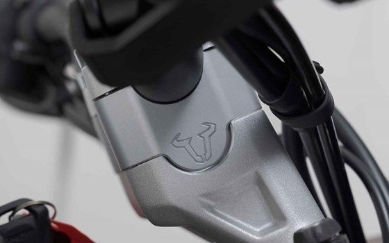 Lenkererhöhung. H=30 mm. Silbern. Triumph Tiger 900 GT/Rally Pro. - Bild 2