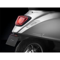 Schriftzug RIZOMA, Seitenhaube für Vespa Primavera/Sprint/Elettrica 50-150ccm