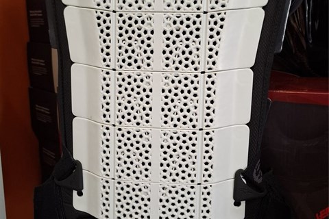 Marke: Alpinestars Artikelname: Rückenprotektor