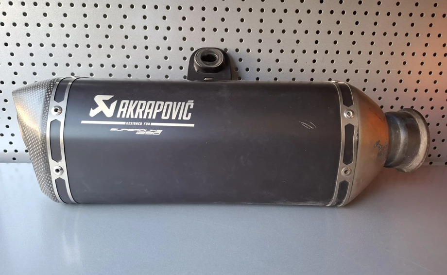 Akrapovic Auspuff Bild 1: Akrapovic Auspuff