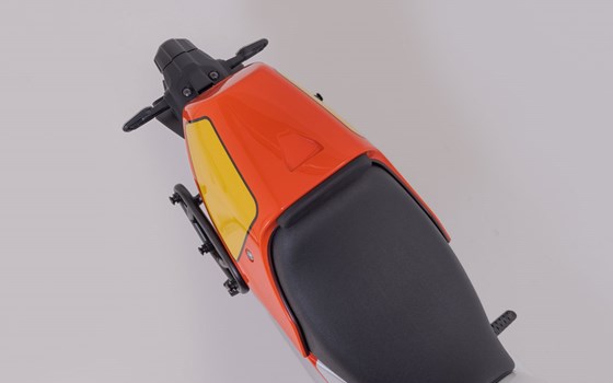 Legend Gear Seitentaschen-System LC Black Edition. Yamaha XSR900 (21-) / GP (23-). - Bild 4