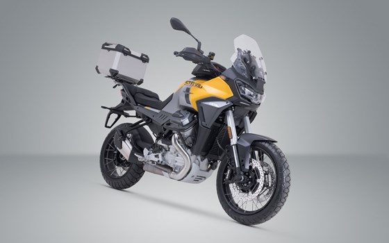TRAX ADV Topcase-System. Silbern. Moto Guzzi Stelvio (23-). - Bild 2 TRAX ADV Topcase-System. Silbern. Moto Guzzi Stelvio (23-). - Bild 2