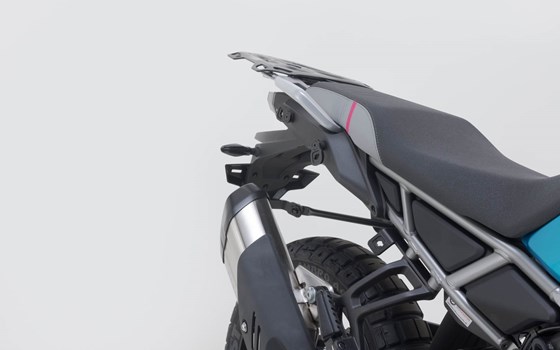 PRO Seitenträger. Schwarz. CFMoto 450MT (23-). - Bild 5