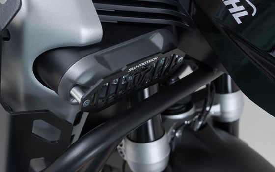 Schutz für Zusatzscheinwerfer. Schwarz. BMW R 1300 GS Adventure (24-). - Bild 5