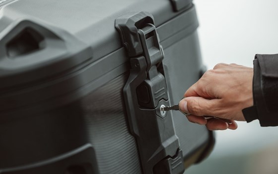 DUSC M. Schwarz. 33 l. ABS. - Bild 4 DUSC M. Schwarz. 33 l. ABS. - Bild 4