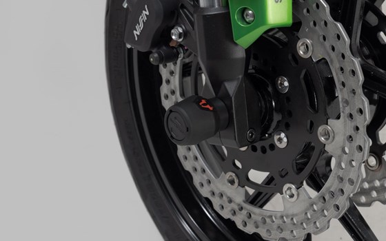 Sturzpad-Kit für Vorderachse. Schwarz. Kawasaki Versys 650 (07-09) / (14-). - Bild 4