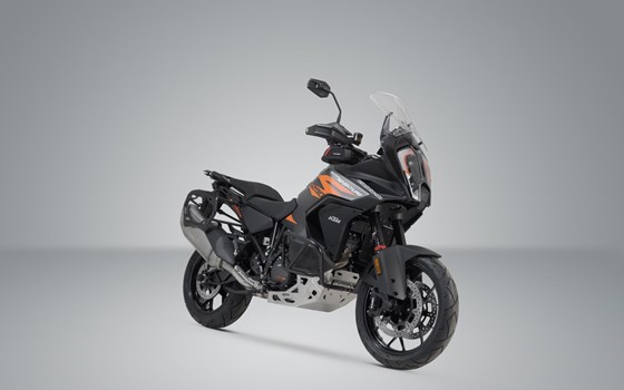 Adventure Set DUSC mit Topcase XL. Schwarz. KTM 1050/1090/1190 Adv,1290 SAdv - Bild 2 Adventure Set DUSC mit Topcase XL. Schwarz. KTM 1050/1090/1190 Adv,1290 SAdv - Bild 2