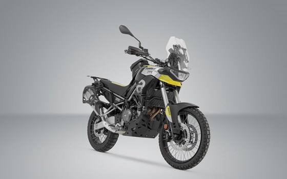 Adventure Set DUSC mit Topcase XL. Schwarz. Aprilia Tuareg 660 (21-). - Bild 2