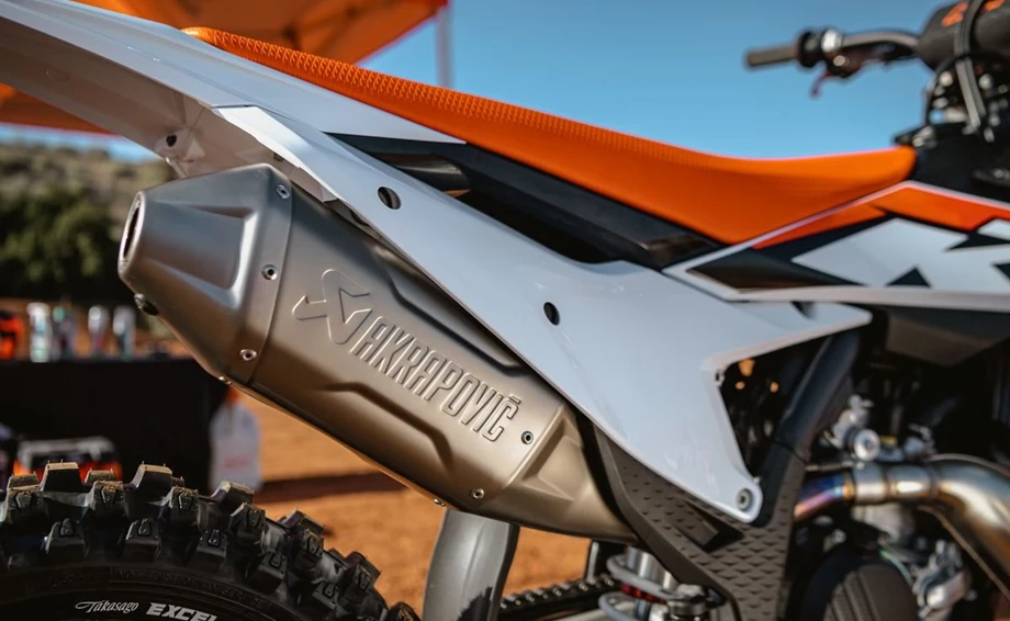 AKRAPOVIC "SLIP-ON LINE" Bild 1: AKRAPOVIC "SLIP-ON LINE"