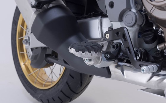 EVO Fußrasten-Kit. Silbern/Schwarz. Honda CRF1100L Africa Twin / AS. - Bild 4