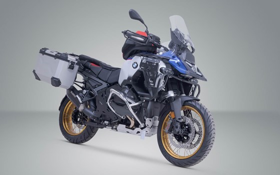 TRAX ADV Alukoffer-System + Akrapovic. Silbern. 45/45 l. BMW R 1300 GS Adv. (24-). - Bild 2