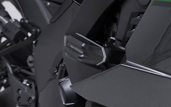 Sturzpad-Kit. Schwarz. Kawasaki Ninja 1000SX, 1100 SX/SE. - Bild 1