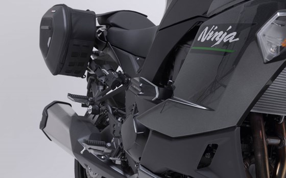 Sturzpad-Kit. Schwarz. Kawasaki Ninja 1000SX, 1100 SX/SE. - Bild 3