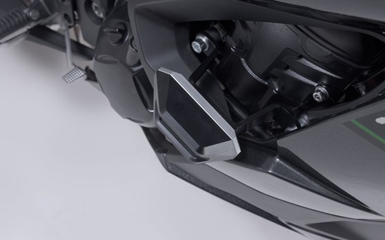 Sturzpad-Kit. Schwarz. Kawasaki Ninja 1000SX, 1100 SX/SE. - Bild 5