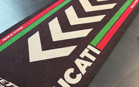 Teppich/ Garagenunterlage - Bild 1