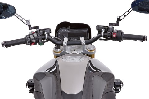 Marke: Wunderlich Artikelname: Rohrlenker - schwarz - vorgebohrt