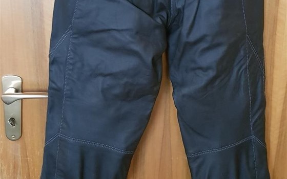 Damen-Motorradjacke und -hose aus Leder - auch als Combi nutzbar - Bild 3