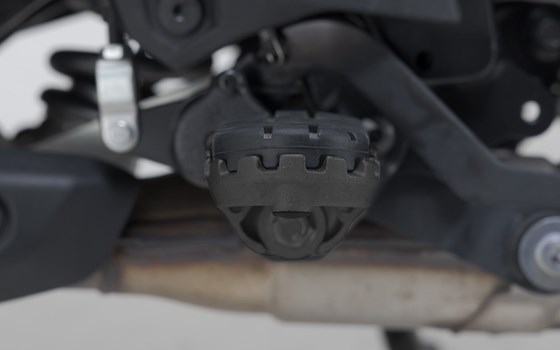 ION Fußrasten-Kit. Schwarz. Suzuki V-Strom 800 (22-). - Bild 4