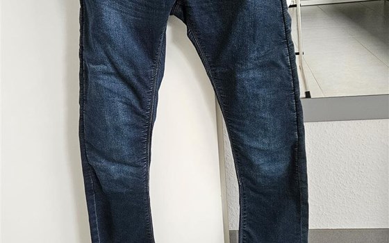 Jeans mit Protektoren - Bild 1