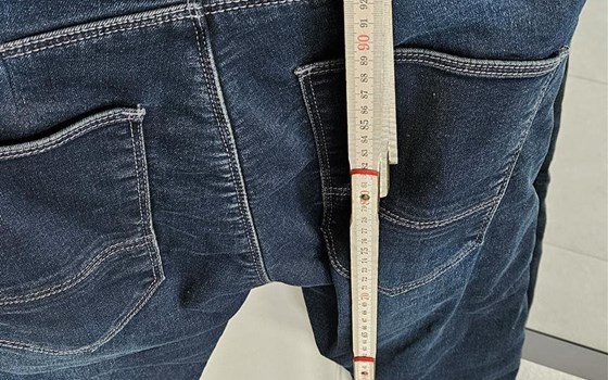 Jeans mit Protektoren - Bild 3