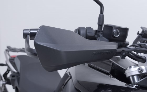 Sport Handprotektoren-Kit. Schwarz. BMW F750 GS (17-). - Bild 3 Sport Handprotektoren-Kit. Schwarz. BMW F750 GS (17-). - Bild 3