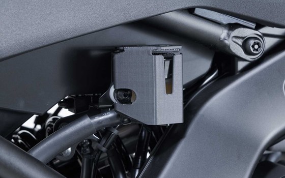 Bremsflüssigkeitsbehälter-Schutz. Schwarz. Yamaha Tracer 9 / GT / GT+ (24-). - Bild 3