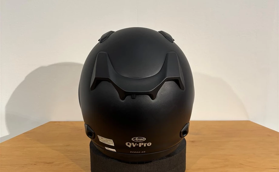 Helm Arai QV-PRO Black Frost "XS" Bild 3: Helm Arai QV-PRO Black Frost "XS"