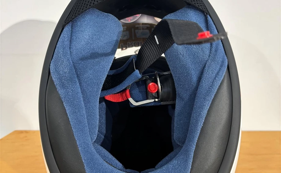 Helm Arai Profile V  Bend Red   "XS" Bild 5: Helm Arai Profile V  Bend Red   "XS"