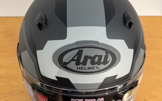Helm Arai Quantic Face Frost "L" - Bild 6