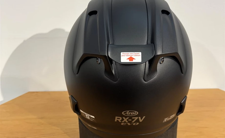 Helm Arai RX-7 EVO Black Frost "M" Bild 3: Helm Arai RX-7 EVO Black Frost "M"