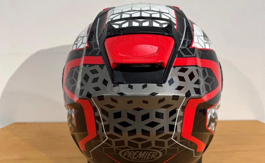 Helm Vyrus EM 92  Bild 3: Helm Vyrus EM 92