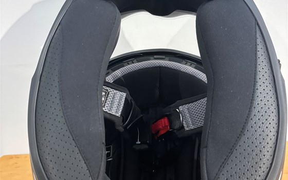 Helm Intergralhelm iXS 215 - Bild 6