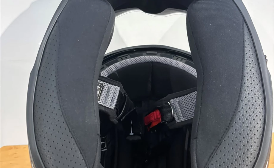 Helm Intergralhelm iXS 215 Bild 6: Helm Intergralhelm iXS 215