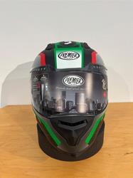 Helm Vyrus MP IT BM, schwarz-grü