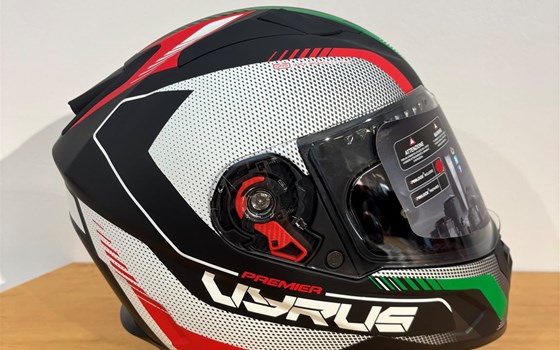 Helm Vyrus MP IT BM, schwarz-grü - Bild 4