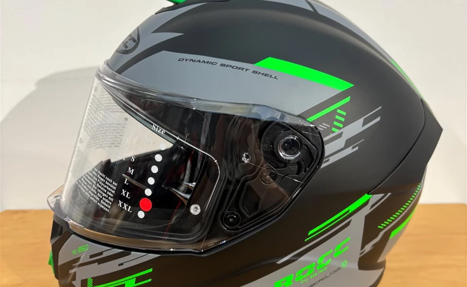 Helm ROCC 861 Integralhelm mattschwarz/grün Bild 2: Helm ROCC 861 Integralhelm mattschwarz/grün