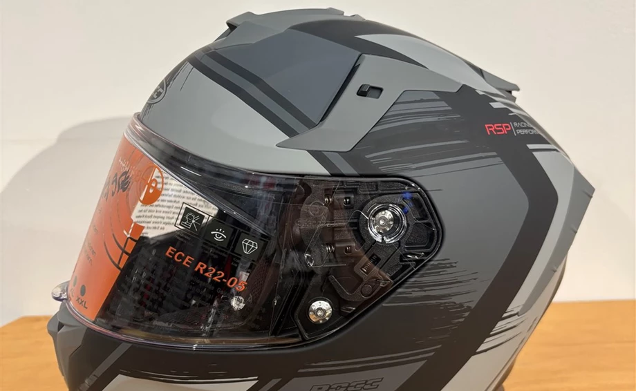 Helm ROCC 341 Integralhelm mattschwarz/grau Bild 2: Helm ROCC 341 Integralhelm mattschwarz/grau