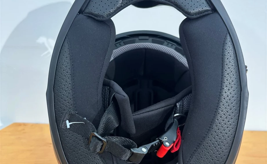 Helm HX 215 TRIANGLE Bild 6: Helm HX 215 TRIANGLE